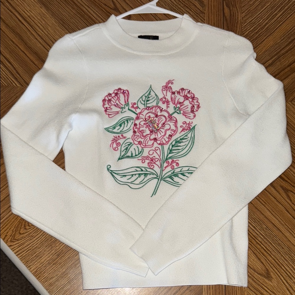 Floral Embroidered White Sweater